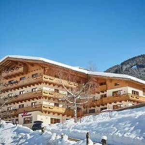 Johanneshof - Dein Mountain Wohlfühlhotel Saalbach